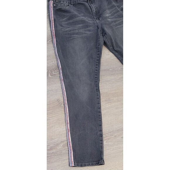 Denim & Rivets Women’s Black Striped Embellished Legs Denim Jeans‎ Size 24 - Picture 3 of 15